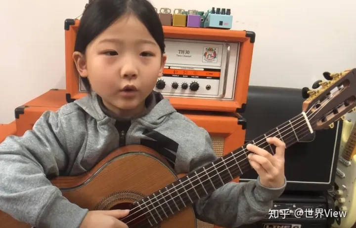 音乐无国界：六岁南京小女孩miumiu火爆外网 南京6岁女孩独自前往隔离点